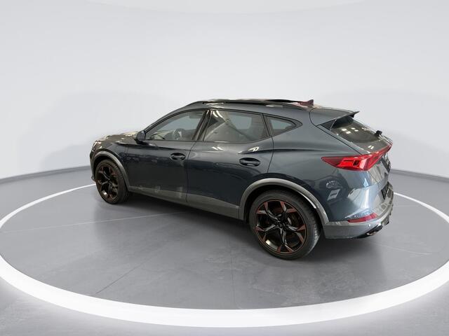Cupra Formentor 1.4 e-Hybrid 245pk DSG VZ Performance · Panoramadak · Camera · Keyless · Stuur- & Stoelverwarming · Elek. Stoel + Geheugen · ACC · Garantie t/m 28-09-2027 of 80.000km