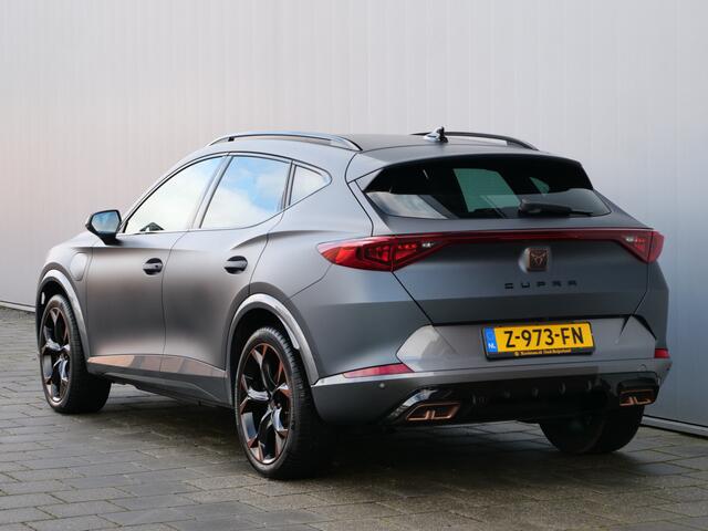 Cupra Formentor 1.4 e-Hybrid VZ Performance LED / 19 Inch / Navigatie / Camera