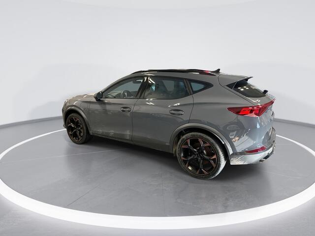 Cupra Formentor 1.4 e-Hybrid 245pk DSG VZ Performance · Panoramadak · Camera · Lederen Bekleding · Keyless · Stuur- & Stoelverwarming · Elek. Stoel + Geheugen · ACC · Garantie t/m 15-12-2027 of 80.000km