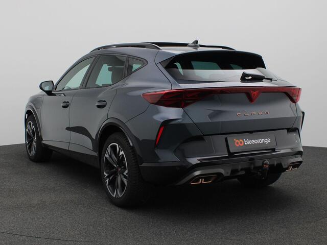 Cupra Formentor 1.5 TSI e-Hybrid Business 204PK DSG Pano-Schuifdak, Trekhaak, 18" LM Velgen, 360gr. Camera, Elektr. Achterklep, Keyless, Side Assist