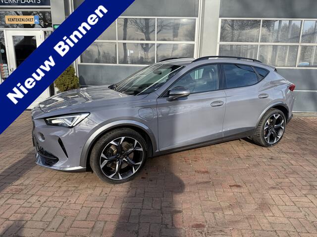 Cupra Formentor 1.4 e-Hybrid Performance VZ 245 PK f1 stuur Bj 2022 Km 59.000 Nap 1e eigen