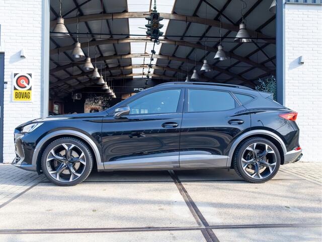 Cupra Formentor 2.0 TSI 4DRIVE *Pano | Beats | Memory | Keyless | Sfeer | ACC | Stuur- & Stoelverwarming | Camera | Halfleder*