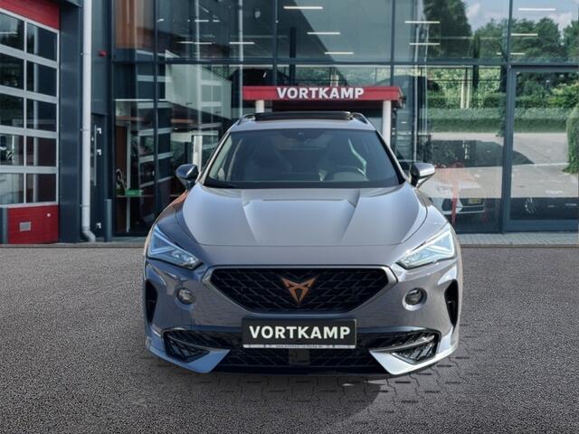 Cupra Formentor 1.4 TSI VZ TREKHAAK/PANO-DAK/CAMERA/ELEK-KLEP/ACC/STOEL+STUURVERW