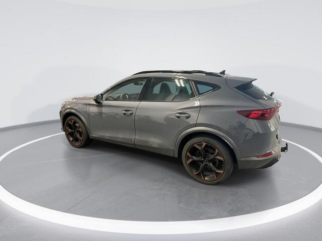 Cupra Formentor 1.4 TSI e-Hybrid 245pk VZ Performance Limited · Panoramadak · Trekhaak · Camera · Keyless · Stuur- & Stoelverwarming · Elek. Bestuurdersstoel + Geheugen · ACC · Garantie t/m 28-11-2027 of 80.000km