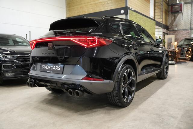 Cupra Formentor 1.5 TSI DSG * Pano - Kuipstoelen - Trekhaak - Camera - Blind Spot - 19" - ACC - App *