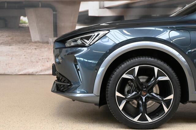 Cupra Formentor 1.4 e-Hybrid 204pk Adrenaline | Panoramadak | Camera | Stuur & stoel verwarmd | 100% (Dealer) onderhouden label