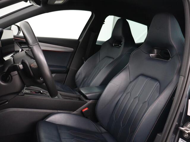 Cupra Formentor 1.4 eHybrid VZ | 245pk | Leder | Stoelverwarming | 360 Camera | Carplay | Sfeerverlichting | Navigatie | Adaptive cruise | Memory | Keyless | Full LED | PHEV | Plug In