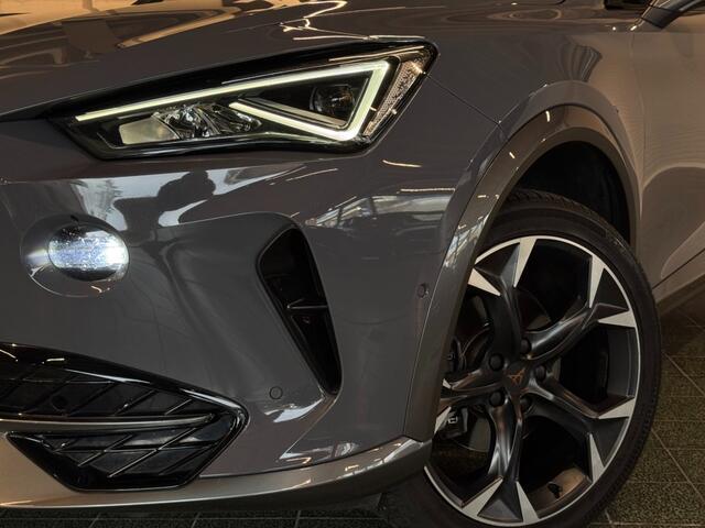 Cupra Formentor 1.5 TSI VZ Pano Beats Leder Kuipstoel Trekhaak Memory 19''