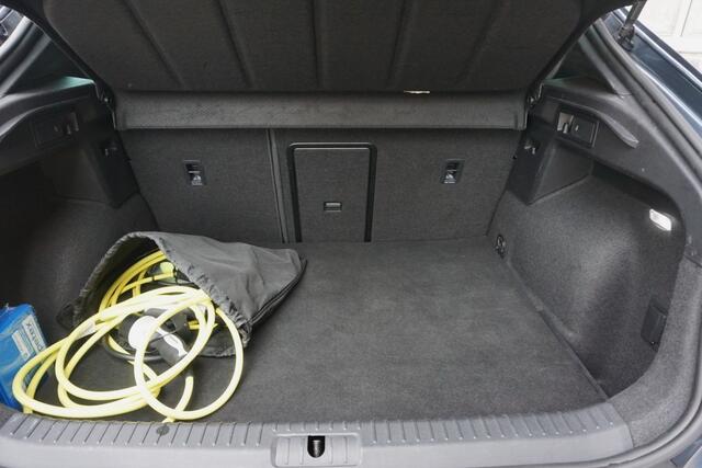 Cupra Formentor 1.4 e-Hybrid VZ Copper Edition Schuif/kanteldak/Trekhaak/Camera!