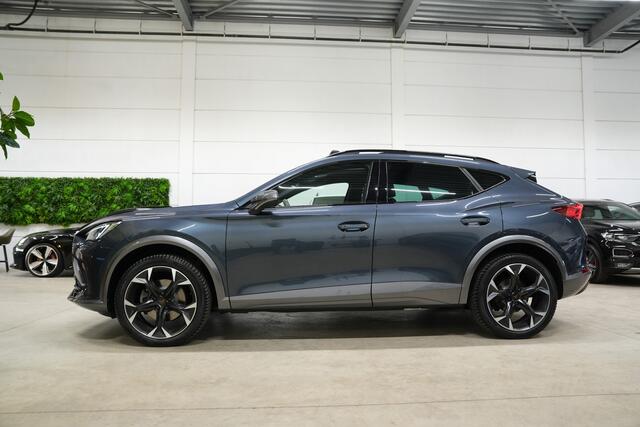 Cupra Formentor 1.5 TSI * Pano - Trekhaak - 19" - Beats - Keyless - ACC - Blind Spot - App *