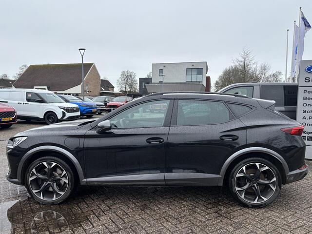 Cupra Formentor 1.4 e-Hybrid VZ Performance | SCI | 245pk | PHEV | Plug-in Hybride | Trekhaak wegklapbaar | Stoelverwarming | 360 Camera | Adaptive cruise control | 19 inch