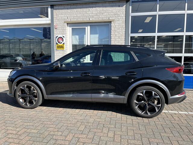 Cupra Formentor 1.4 e-Hybrid Performance / AUTOMAAT/ PANO/ LEER/ 245 PK/ STUUR+STOELVERWARM. / PARK.SENSOR.V+A/ CAMERA/ MEMORYSEAT/ DODEHOEK/ FULL LINK/ KEYLESS/ RIJ-MODI/ ACC/ NAVI/ DAB/ CLIMA/ LED/ 19'' LMV