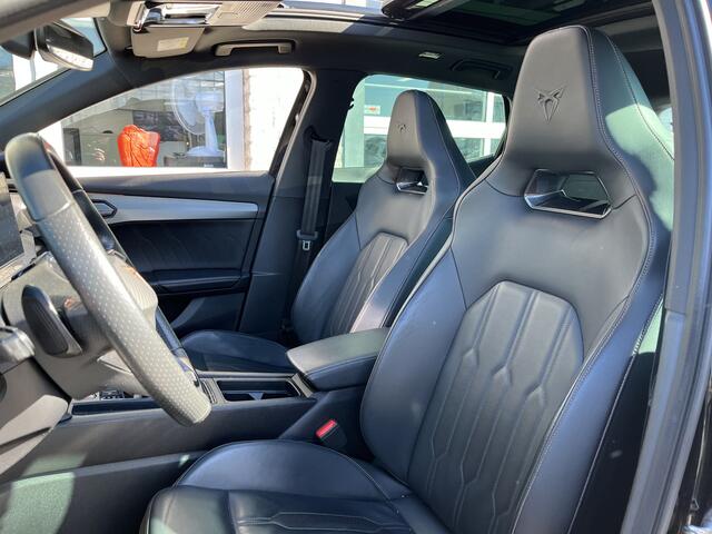 Cupra Formentor 1.4 e-Hybrid Performance / AUTOMAAT/ PANO/ LEER/ 245 PK/ STUUR+STOELVERWARM. / PARK.SENSOR.V+A/ CAMERA/ MEMORYSEAT/ DODEHOEK/ FULL LINK/ KEYLESS/ RIJ-MODI/ ACC/ NAVI/ DAB/ CLIMA/ LED/ 19'' LMV