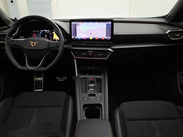 Cupra Formentor 1.4e-Hybrid 180kW/245PK VZ DSG · Panoramadak · Trekhaak · Camera + Parkeersensoren