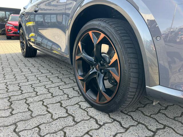 Cupra Formentor 1.4 e-Hybrid VZ Performance virtual cockpit, cruise, trekhaak, navi, sportstoelen