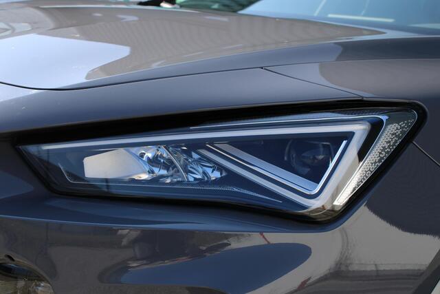 Cupra Formentor 1.4 e-Hybrid VZ Copper PANO LEER MEMORY CAMERA