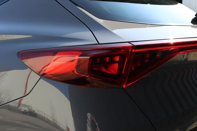 Cupra Formentor 1.4 e-Hybrid VZ Copper PANO LEER MEMORY CAMERA