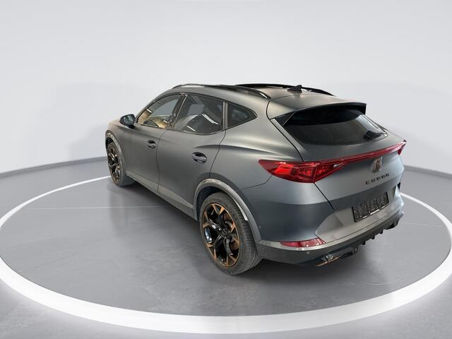 Cupra Formentor 1.4 245pk DSG e-Hybrid VZ Performance · Panoramadak · 360 Camera · Wegklapbare Trekhaak · Dodehoek Detectie · Keyless · 19'' Inch ·