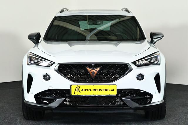Cupra Formentor 1.5 TSI / Panorama / CarPlay/ Travelassist / LED