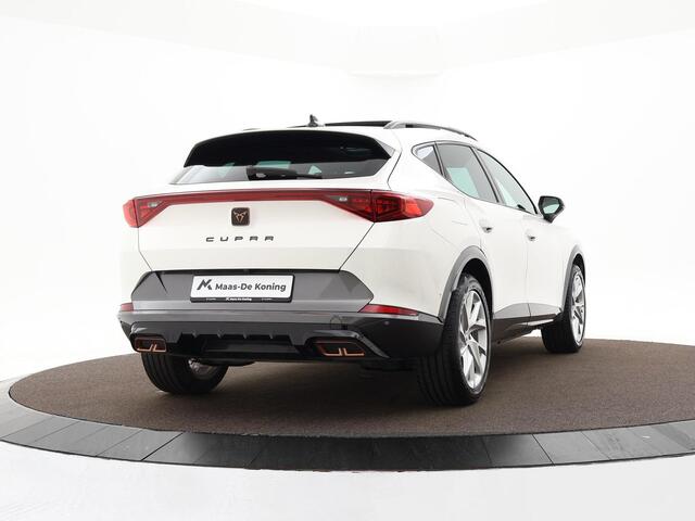 Cupra Formentor 1.4 TSI 204pk DSG e-Hybrid Essential Limited · Panoramadak · Camera · Apple/Android Car Play · Stuurwielverwarming · Keyless · Sfeerverlichting ·