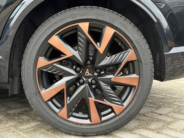 Cupra Formentor 1.5 TSI e-Hybrid VZ Performance 272 pk | Sennheister | elk. stoelen | Camera | dodehoek