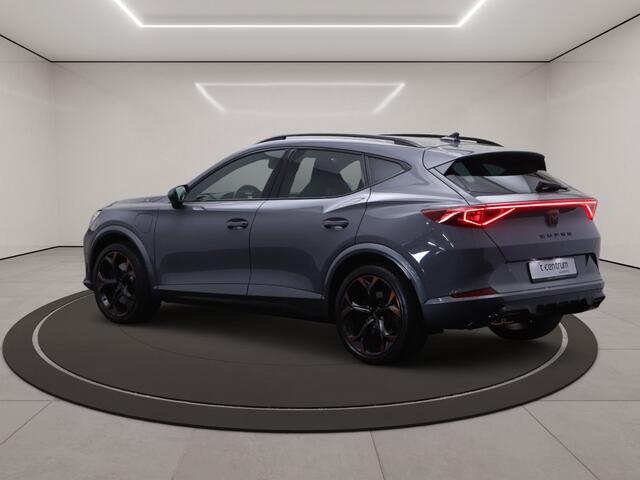 Cupra Formentor 1.4 e-Hybrid VZ 245 PK Copper Edition PHEV, Stuur-Startknop, Winterpakket, Carplay.
