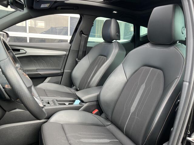 Cupra Formentor 1.4 e-Hybrid Performance AUTOMAAT/ PANO/ SOH 94%/ ACC/ FULL LINK/ STUUR+STOELVERWARM./ PARK.SENSOREN V+A/ DODEHOEK/ ELEK.ACHTERKLEP/ KEYLESS/ RIJ-MODI/ NAVI/ DAB/ CLIMA/ LED/ 19'' LMV