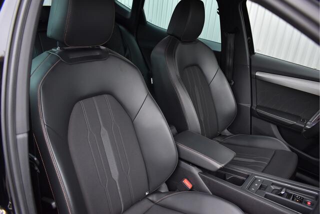 Cupra Formentor 1.4 e-Hybrid Business Virtual cockpit, Adaptive cruise, Keyless, Carplay, PDC