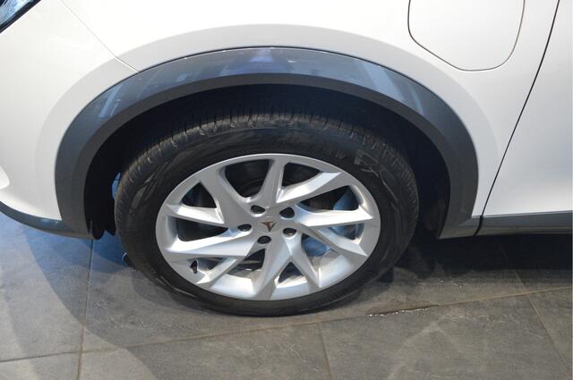 Cupra Formentor 1.4 e-Hybrid Carplay keyless cruise led pdc !!