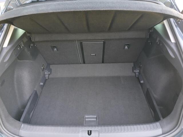 Cupra Formentor 1.5 TSI DSG-7 Business Edition Plus + 19 Inch + Camera etc.