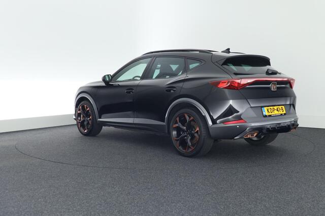 Cupra Formentor 1.4 e-Hybrid 245pk VZ Performance Leder Camera Keyless Stoelverwarming Memory Panoramadak Navigatie