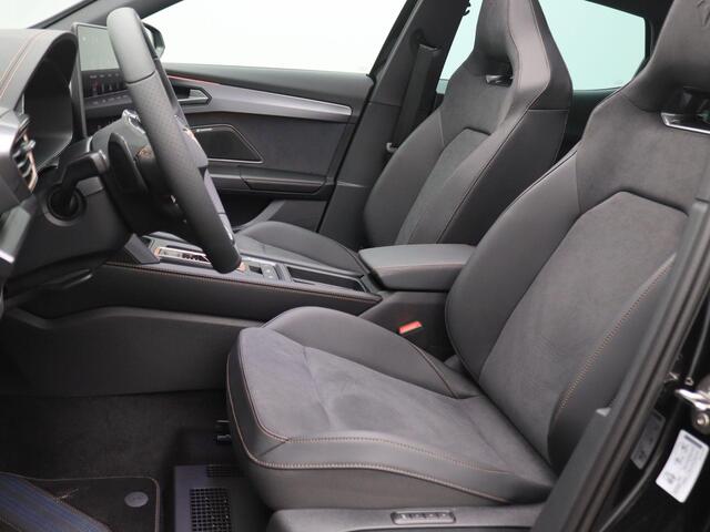 Cupra Formentor 1.5 TSI e-Hybrid VZ Performance 272PK DSG Pano-Schuifdak, Trekhaak, 19" LM Velgen, Sennheiser Audio, 360gr. Camera, Memorystoel, Matrix LED-Verlichting, Stoel-Stuurverwarming