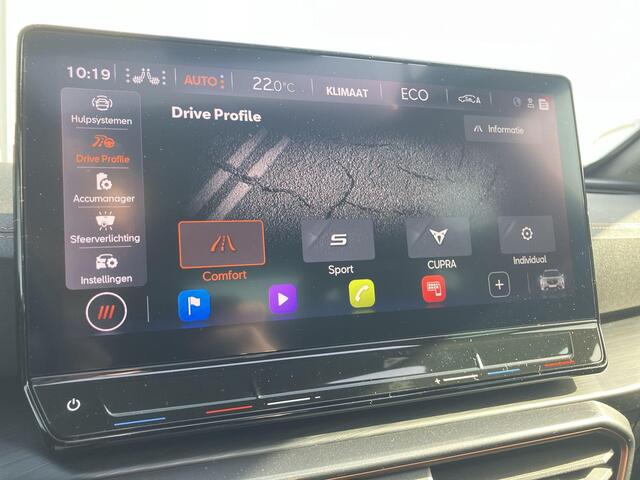 Cupra Formentor 1.4e-Hybrid 180kW/245PK VZ DSG · Panoramadak · Leder · Camera + Parkeersensoren · Apple/Android Car Play ·