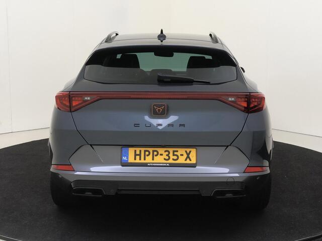 Cupra Formentor 1.4 e-Hybrid Business | SoH 93% | Trekhaak | Stoel- en stuurwielverwarming | Parkeerassistent | Achteruitrijcamera | Keyless | Adaptieve cruise control | CarPlay |