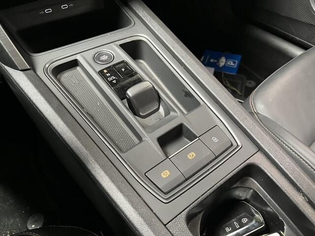 Cupra Formentor 1.4 e-Hybrid Black Edition / AUTOMAAT/ 245 PK/ PANO/ BEATS/ MEMORY SEAT/ STUUR+STOELVERWARM./ PARK.SENSOR.V+A/ 360 CAMERA/ KEYLESS/ ACC/ FULL LINK/ DODEHOEK/ ELEK.ACHTERKLEP NAVI/ DAB/ CLIMA/ LED/ 19'' LMV