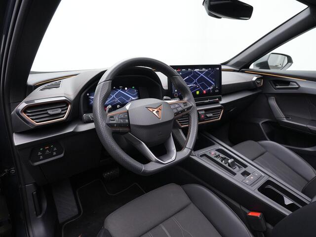 Cupra Formentor 1.5 TSI e-Hybrid 204 pk | Panoramadak | Trekhaak | Geheugenstoel | Matrix LED | 360 Camera | Stuur-/stoelverwarming