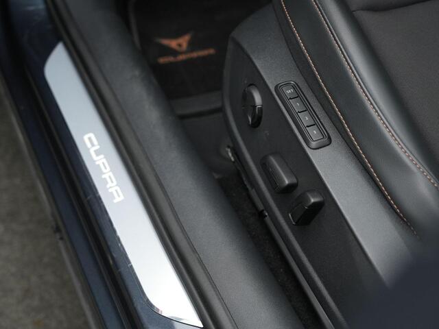 Cupra Formentor 1.5 TSI e-Hybrid 204 pk | Panoramadak | Trekhaak | Geheugenstoel | Matrix LED | 360 Camera | Stuur-/stoelverwarming