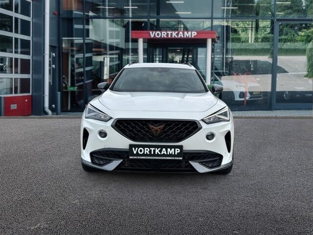 Cupra Formentor 1.4 TSI E-HYBRID VZ PERFORMANCE BUCKET-SEATS/TREKHAAK/CAMERA/ELEK-KLEP/STOELVERW