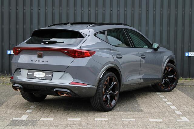 Cupra Formentor 1.4 e-Hybrid VZ Copper PANO SFEER CAMERA
