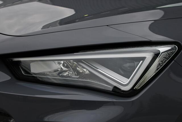 Cupra Formentor 1.4 e-Hybrid VZ Copper PANO SFEER CAMERA