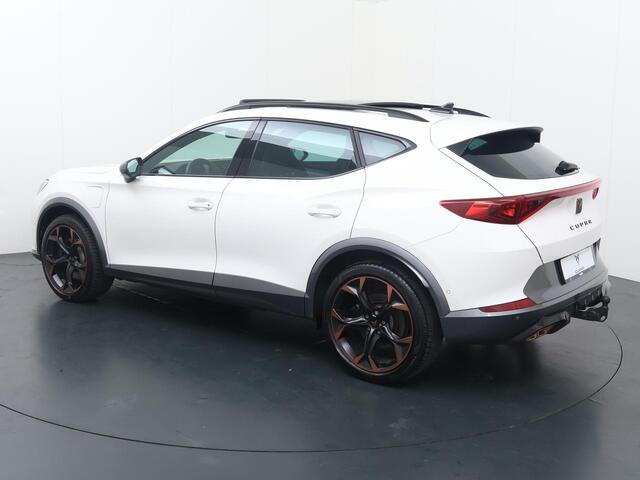 Cupra Formentor 1.4 e-Hybrid VZ Performance | 245 PK | SoH 91% | Trekhaak wegklapbaar | Panoramadak | Virtual Pedal | 19"LM velgen | Adaptive cruise control |