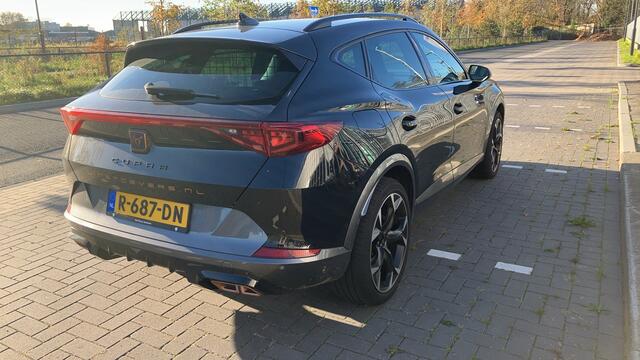 Cupra Formentor 1.4 TSI eHybrid 245pk PHEV Performance | Panorama | Stoel/Stuurverw. | Camera | 19" | ACC