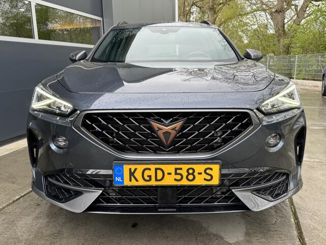 Cupra Formentor 1.4 e-Hybrid 204pk Business Navigatie Camera Stuurverwarming