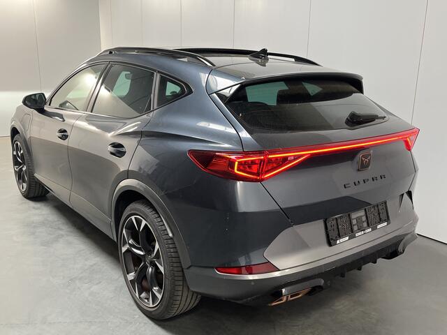 Cupra Formentor 1.4 e-Hybrid VZ Performance / AUTOMAAT/ 245PK/ PANO/ STUUR+STOELVERWARM./ ACC/ PARK.SENSOR.V+A/ CAMERA/ MEMORY SEAT/ DODEHOEK/ KEYLESS/ DIGITAL DASH/ RIJ-MODI/ NAVI/ DAB/ CLIMA/ LED/ 19'' LMV