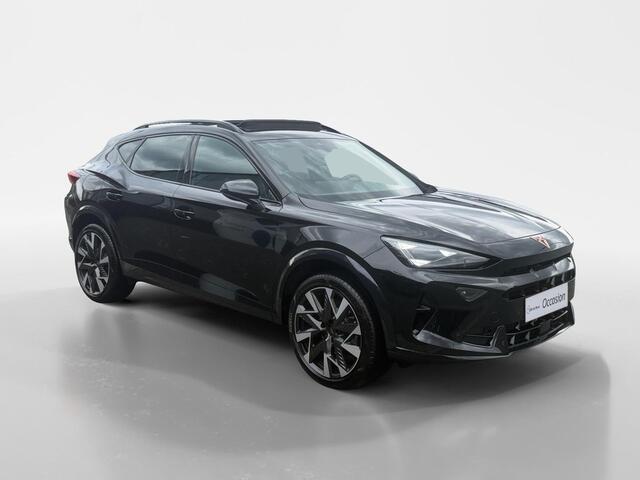 Cupra Formentor 1.5 TSI e-Hybrid Business | Panorama Dak | Camera | Stoel/Stuurverwarming | Adaptief Cruise Control | Climate Control | Apple Carplay/Android Auto | Full Led | Keyless | DAB | Digitaal Dashboard