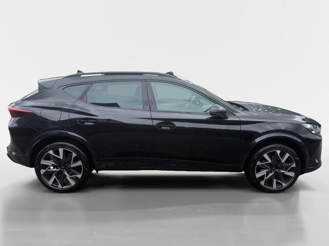 Cupra Formentor 1.5 TSI e-Hybrid Business | Panorama Dak | Camera | Stoel/Stuurverwarming | Adaptief Cruise Control | Climate Control | Apple Carplay/Android Auto | Full Led | Keyless | DAB | Digitaal Dashboard