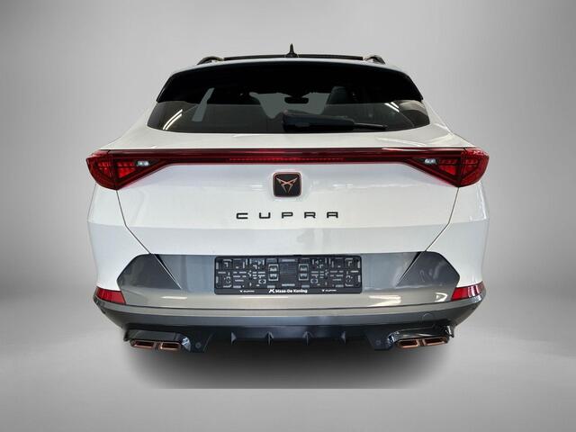 Cupra Formentor 1.4 TSI e-Hybrid 204pk DSG Essential · Panoramadak · Camera · Elek. Bestuurdersstoel + Geheugen · Stuur- & Stoelverwarming · Dodehoeksensor · Keyless ·