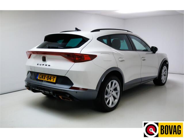 Cupra Formentor 1.4 TSI e-Hybrid Business 204 PK | Trekhaak | Stoelverwarming | Adaptive cruise | Stuurverwarming, App-connect, Full Led, Keyless