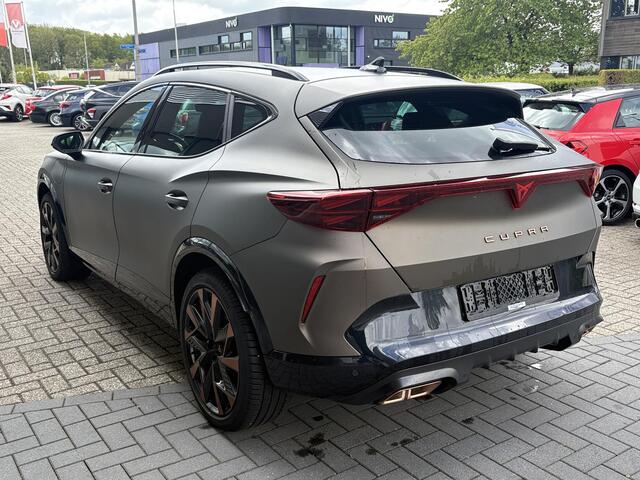 Cupra Formentor 1.5 TSI e-Hybrid VZ Performance | 272pk PHEV | Sennheiser audio | Perfomance Pack | Stoel & Stuurverwarming | Memory Seat |