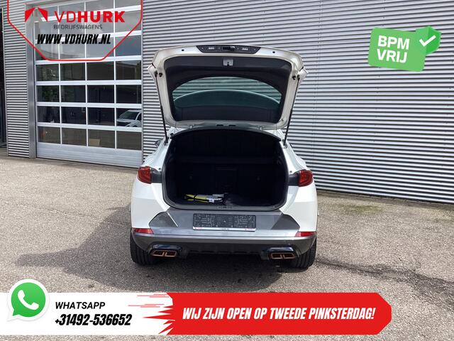 Cupra Formentor 1.4 e-Hybrid 245 pk Copper Edition Pano/ Standkachel/ Stoelverw./ Carplay/ Navi/ Matrix/ Adapt.Cruise/ Camera/ Stuurverw./ 19'' LMV